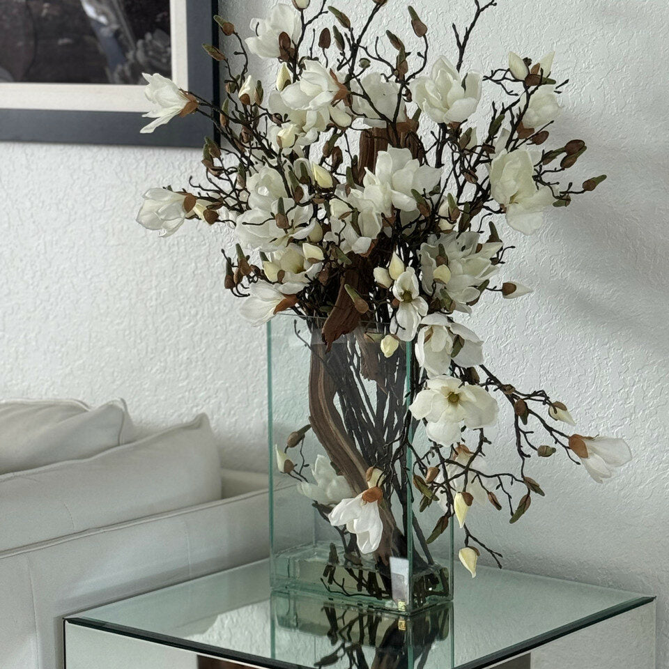 Magnolias blancs dans 16″ de hauteur Casa Moderna