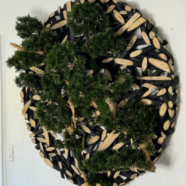 Bonsaï sur sculpture murale de 122 cm