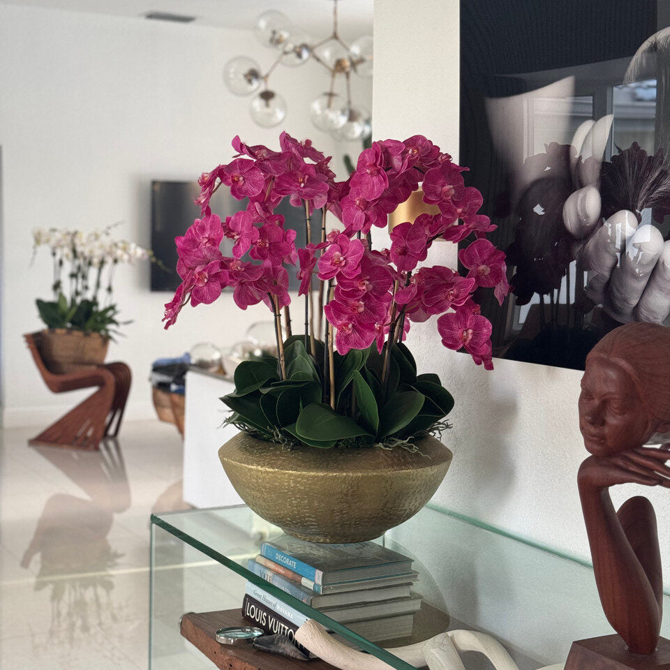 Bol Blaze avec orchidées Phalaenopsis roses
